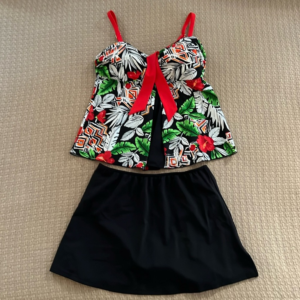 Fit 4 U 2 Piece Fit 4 UR Tummy Tankini & Skort Set Tropical Black Size 8